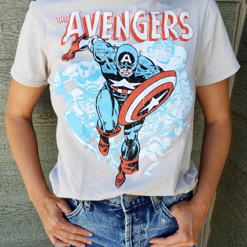 Disney Marvel t-shirt